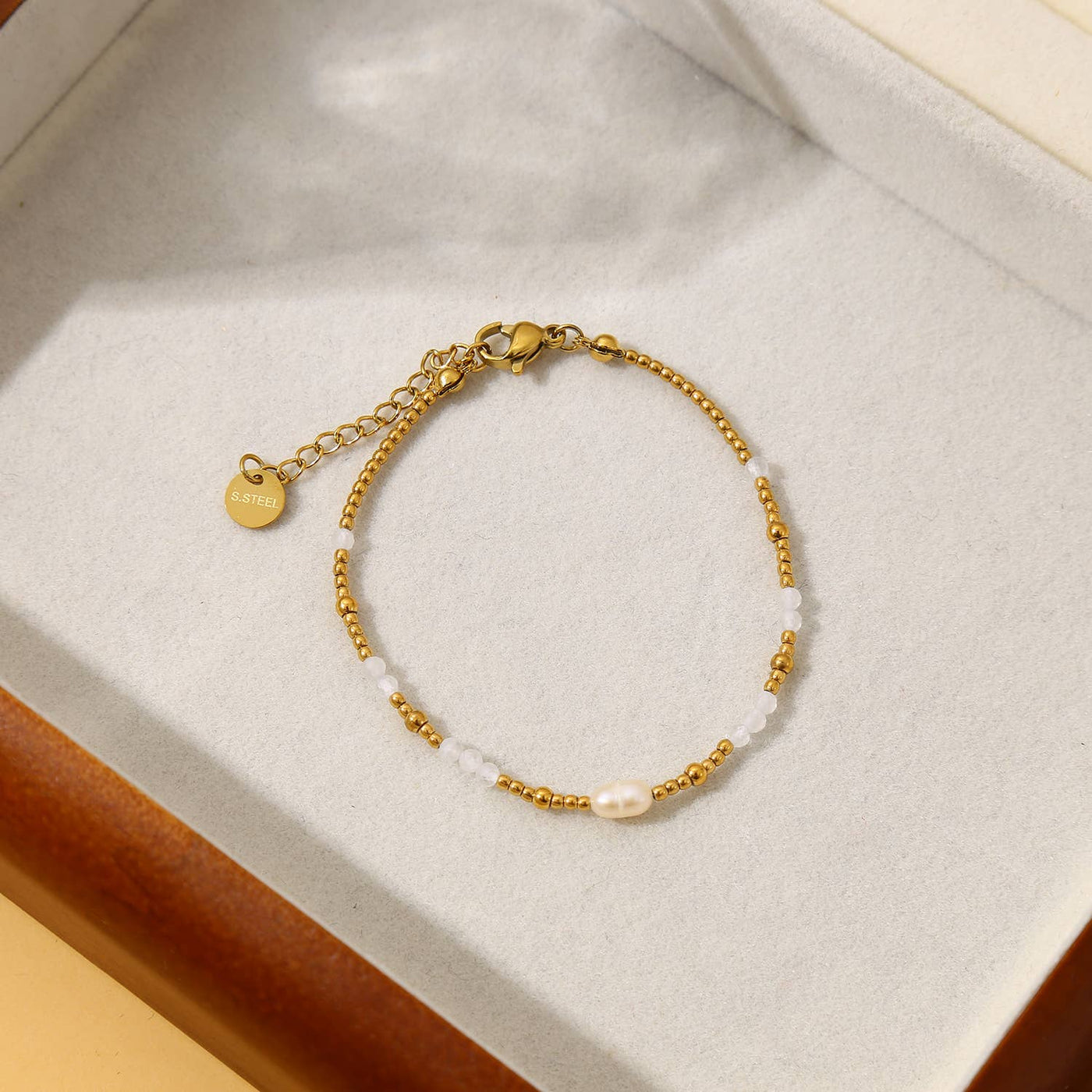 Gold Pearl Bracelet