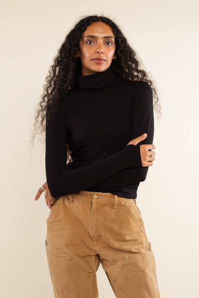 Crescent Turtleneck Long Sleeve Top