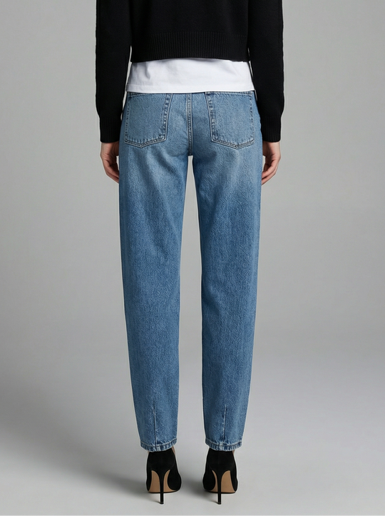 Tapered Mid-Rise Baggy Jeans