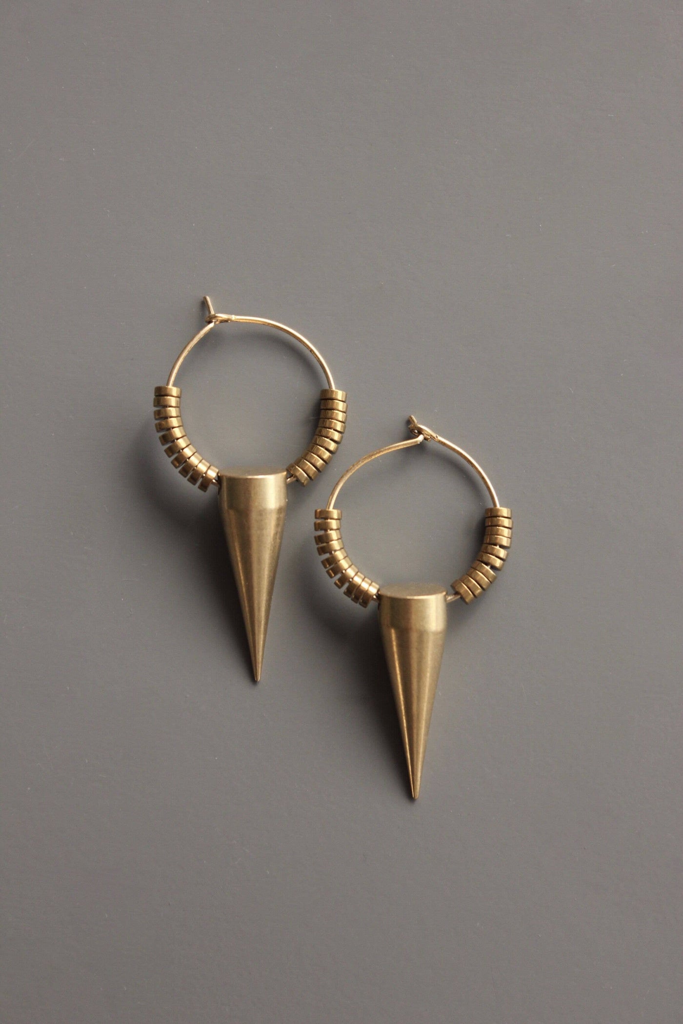 David Aubrey Jewelry SAHE04 Gold plated hematite and brass spike hoop earrings - Simple Good