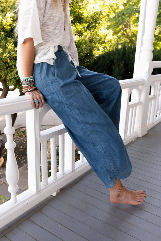 So Comfy Wide Leg Cropped Denim Pant