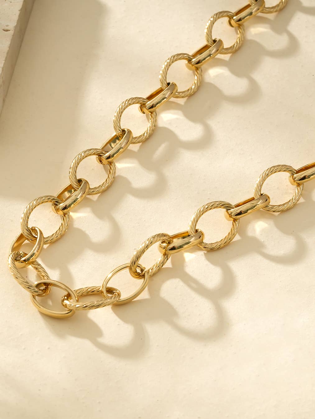 Chunky Gold Chain Necklace