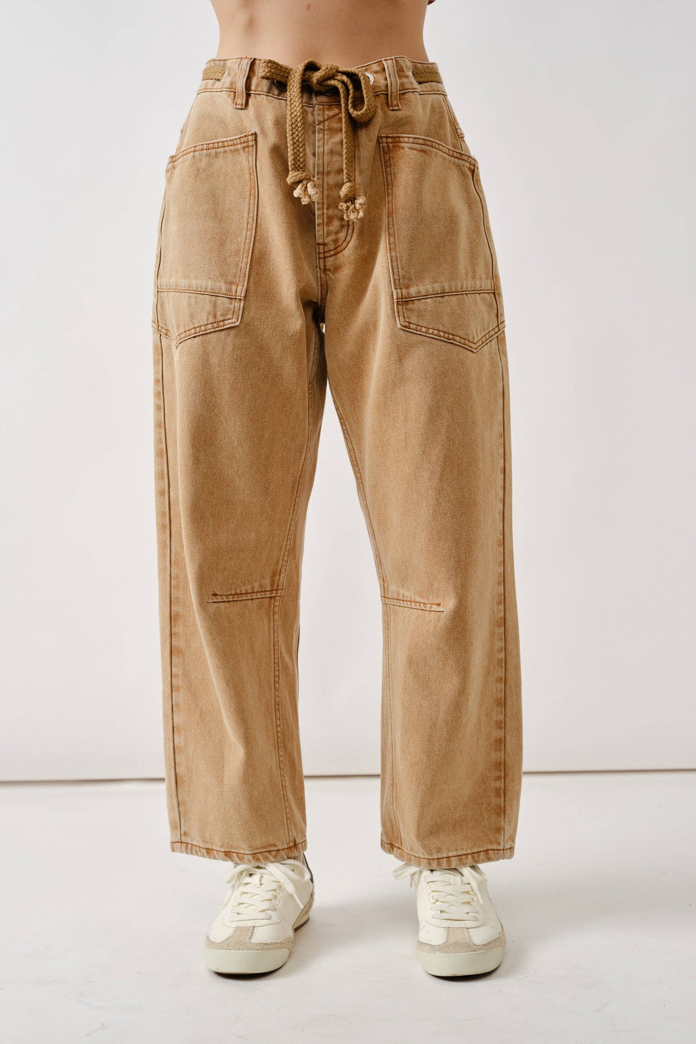 Barrel Denim Pants with Eyelet Waist