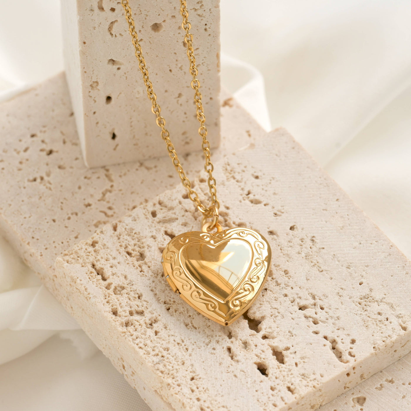 Vintage Heart Locket Necklace