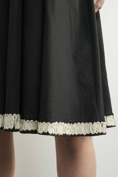 Embroidered Midi Dress with Puff Sleeve