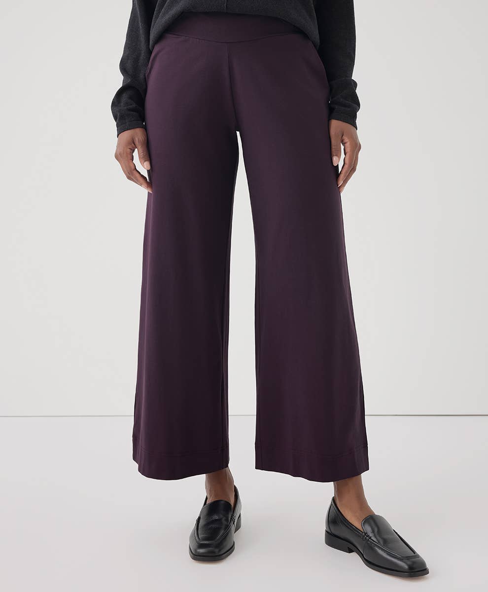 Women's Fit & Flare Pull-On Pant