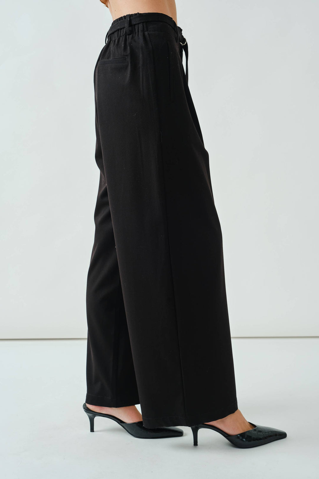 Wide Leg Trouser with Belt