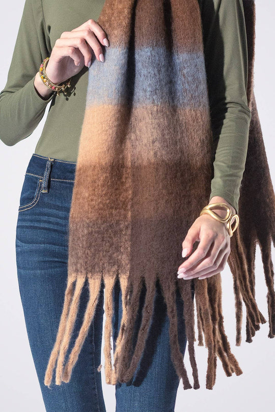 Yarn-dyed Checkered Fringe Scarf