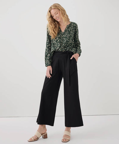 Women's Fit & Flare Pull-On Pant