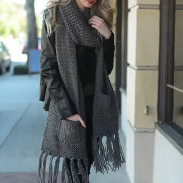 Oversized Two Pocket Tassel Scarf