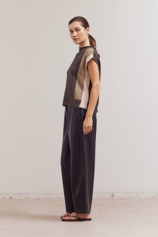 Knit Gradient Sleeveless Sweater