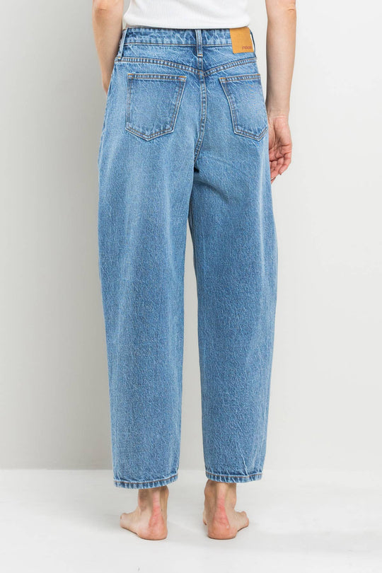 SneakPeek HIGH RISE BALLON FIT JEANS IN MEDIUM VINTAGE SP-P12565MV - Simple Good