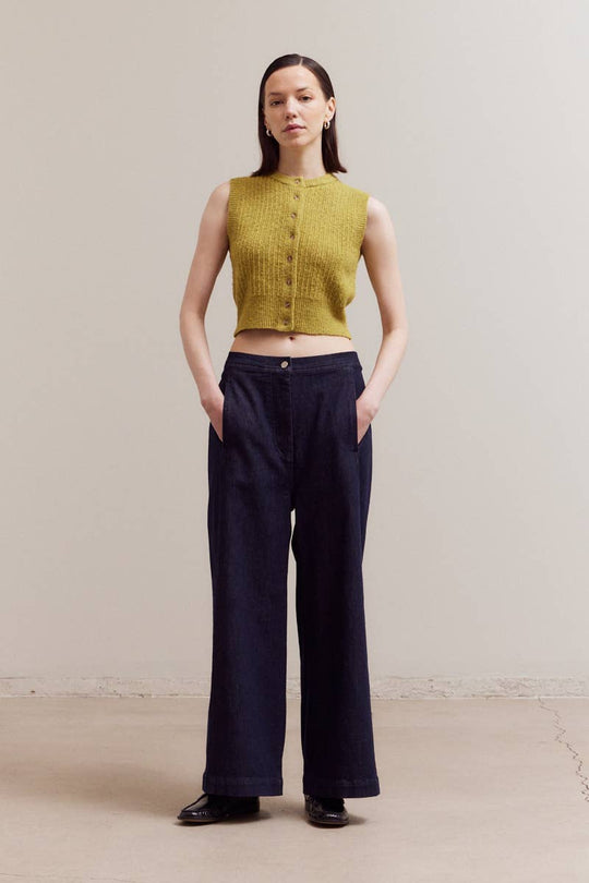 Fitted Sleeveless Button Up Sweater Top