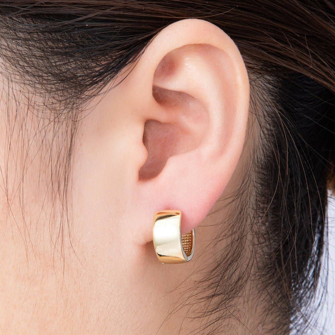 14K Gold Filled 15mm Minimalist Plain Wide Huggie Earrings
