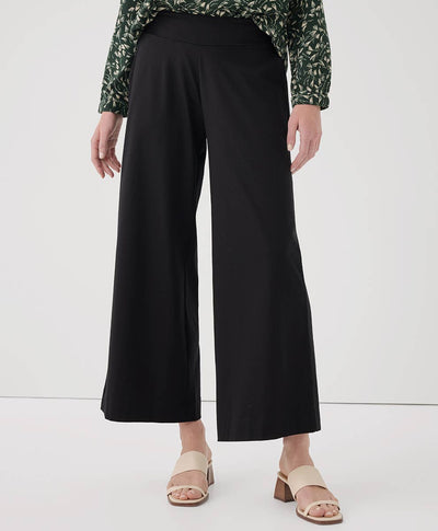 Women's Fit & Flare Pull-On Pant