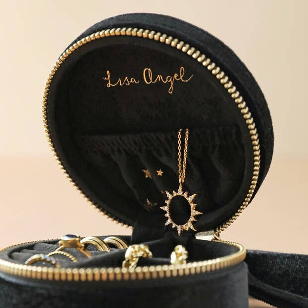 Lisa Angel Starry Night Velvet Round Jewelry Case in Black - Simple Good