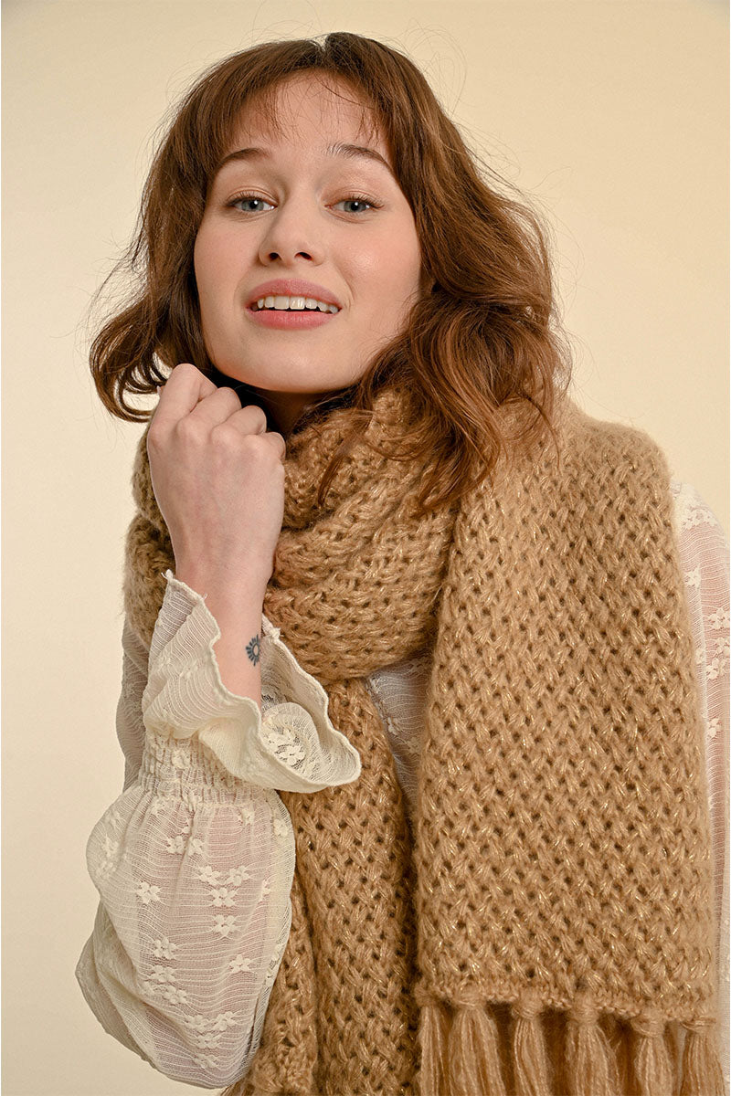 Ladies Knitted Scarf