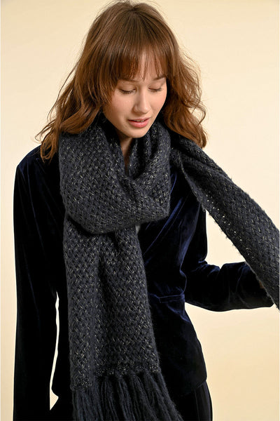 Ladies Knitted Scarf