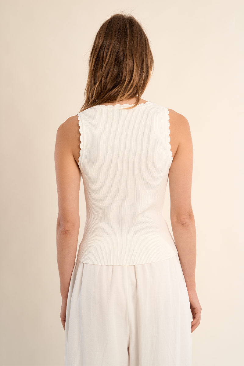 V Neck Scalloped Detail Knit Tank