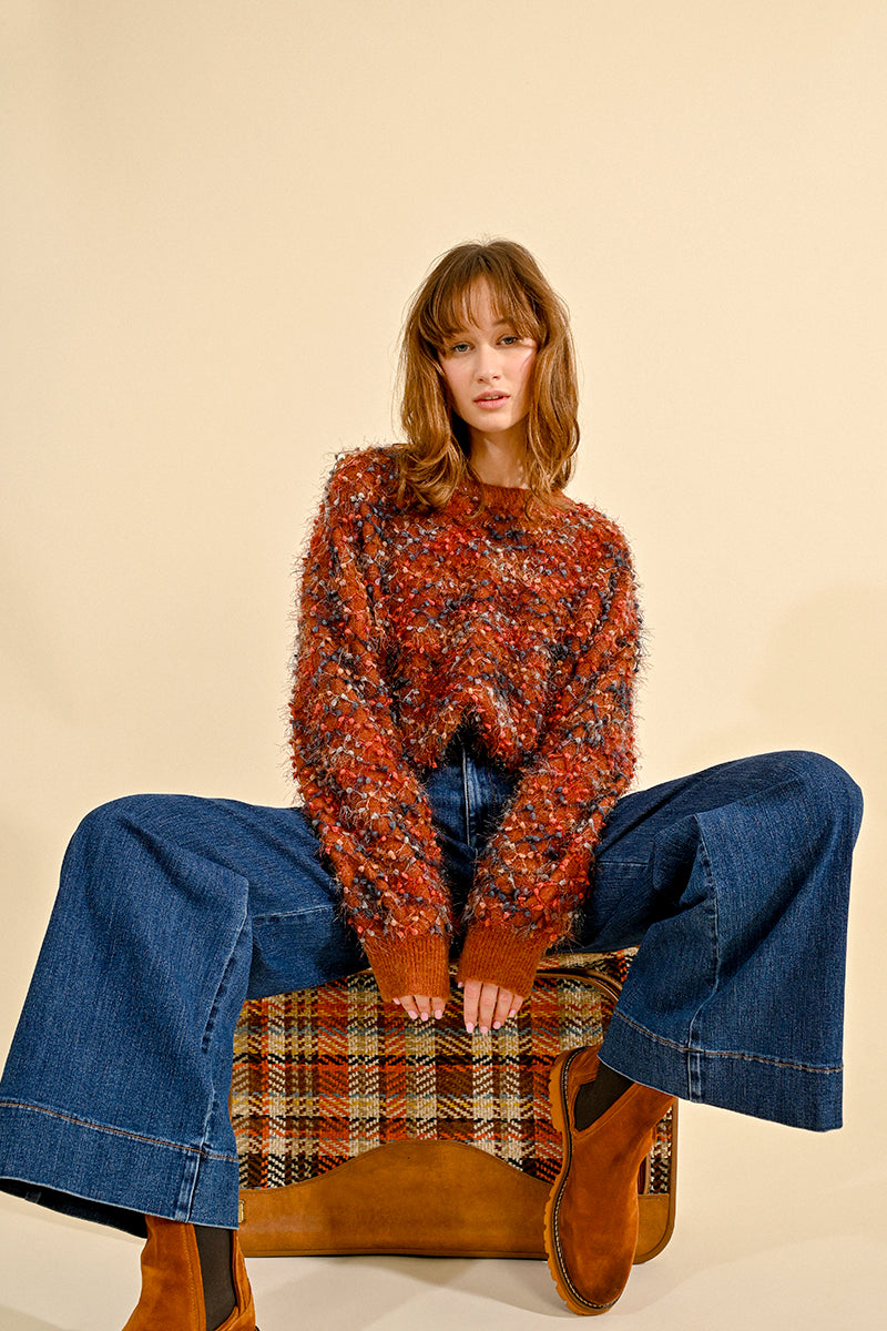 Ladies Huge Texture Sweater in Rust