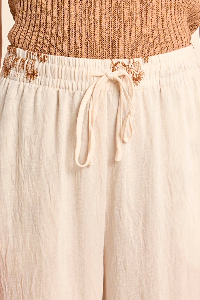 Summer Lightweight Floral Accent Pant