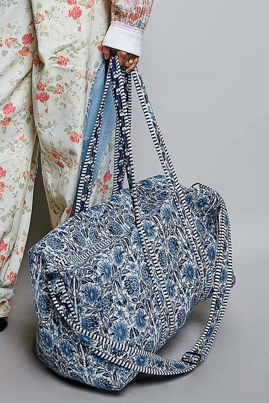 Front Pocket Quilted Adjustable Strap Duffel Bags