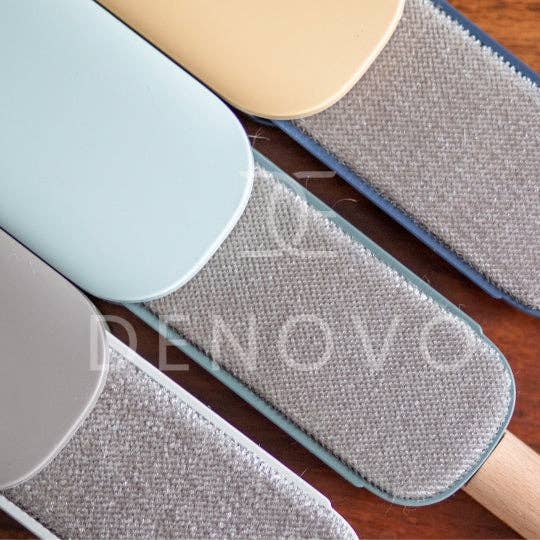 De Novo Self-Cleaning Lint Brushes Back-to-Basics Lint Brush with Wooden Handle - Simple Good