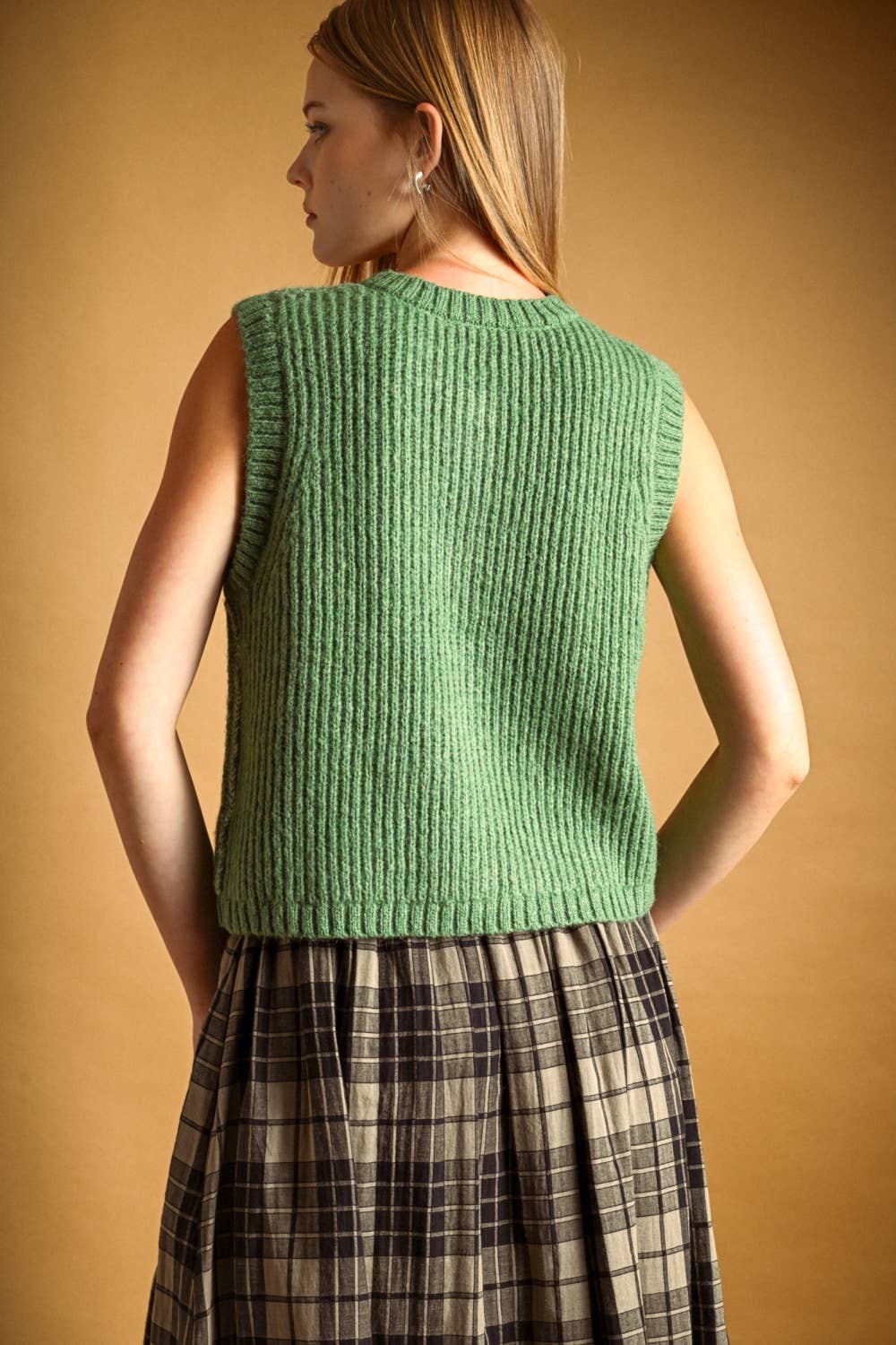 Color Contrasted Button Front Vest