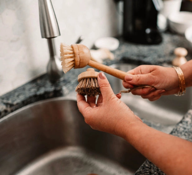 Simple Good Wooden Cleaning Brushes - Simple Good