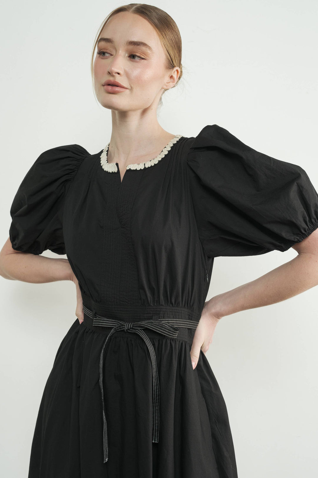 Embroidered Midi Dress with Puff Sleeve