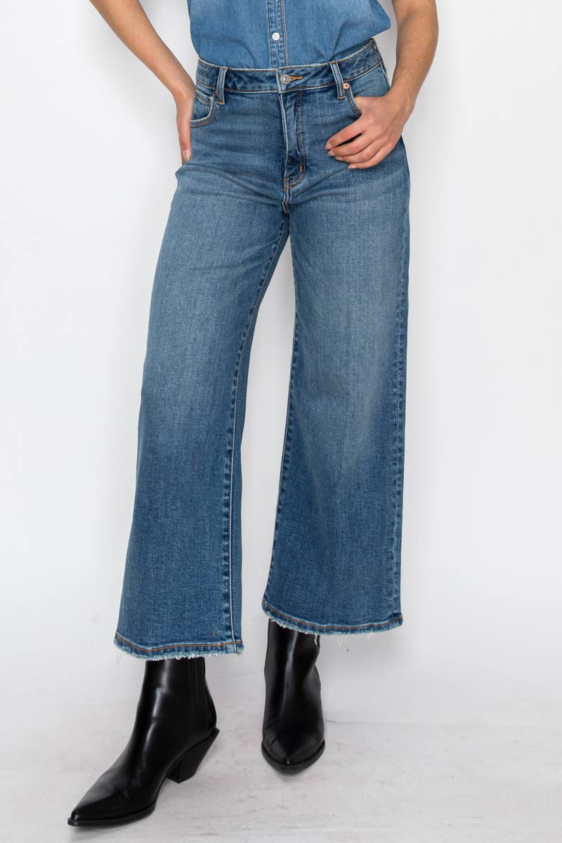 Ultra High Rise Wide Leg Cropped Jeans