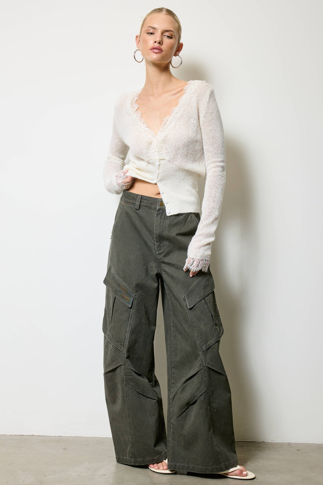 Wide Leg Twill Cargo Pants