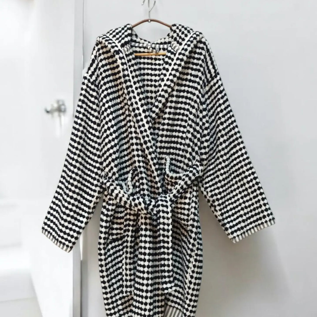 Pompom Handloom Luxury Pom Pom Bathrobes