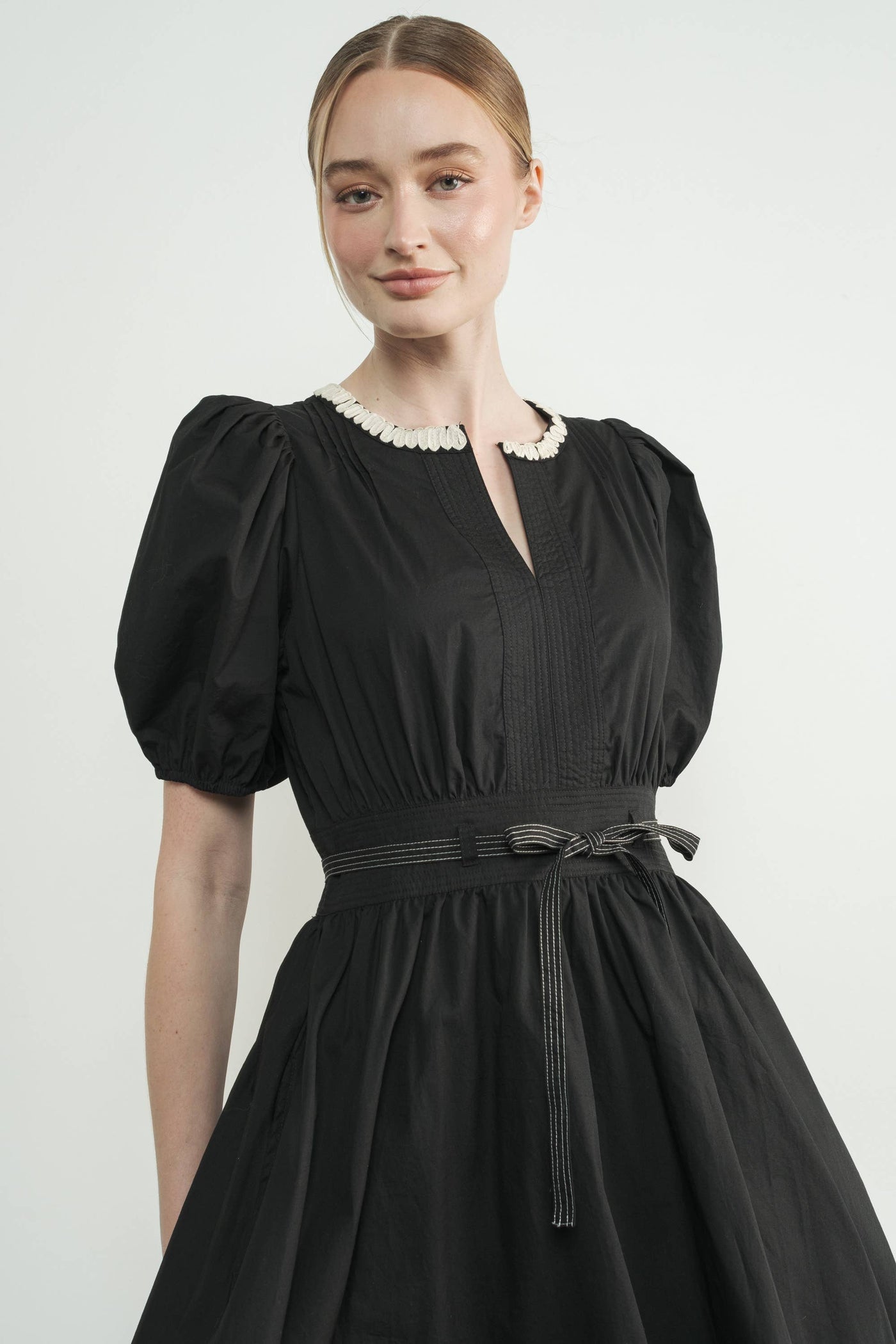 Embroidered Midi Dress with Puff Sleeve