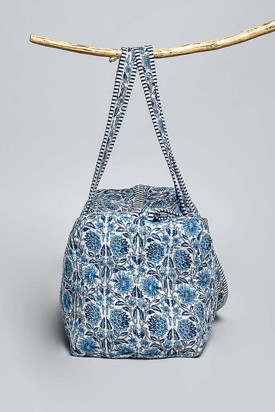 Front Pocket Quilted Adjustable Strap Duffel Bags