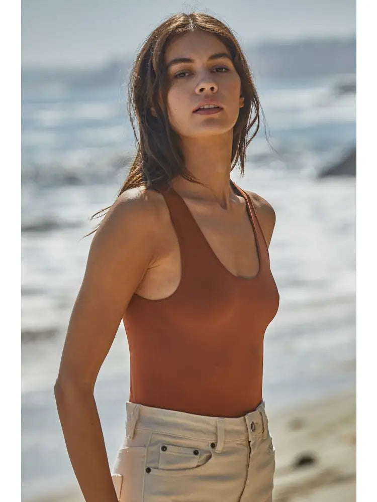 Seamless Reversible U-V Neck Tank
