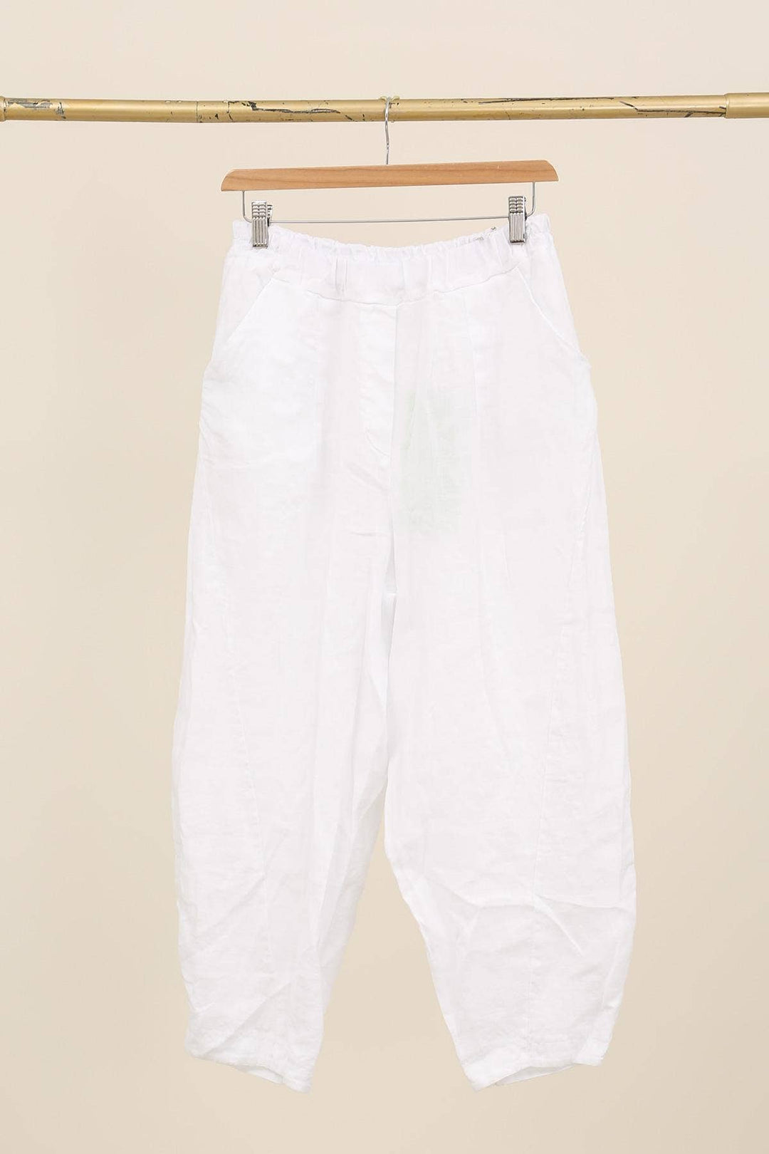 Barrel Fit Linen Ankle Pants