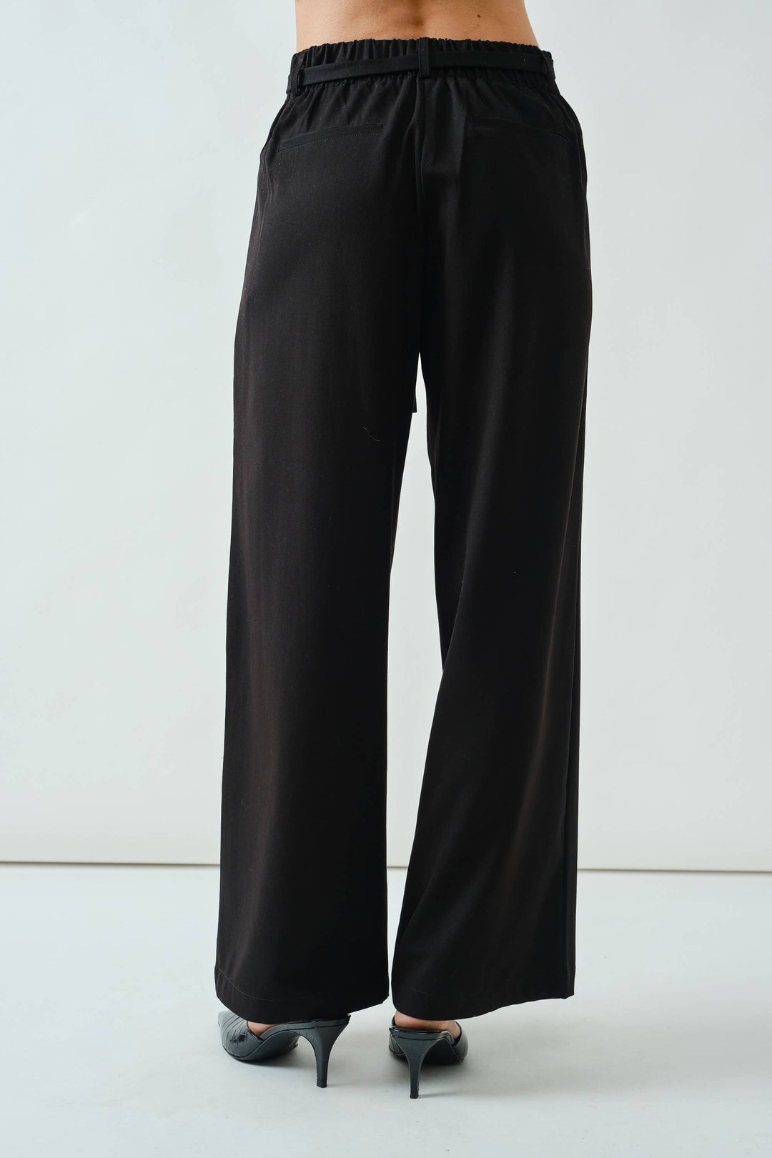 Wide Leg Trouser with Belt