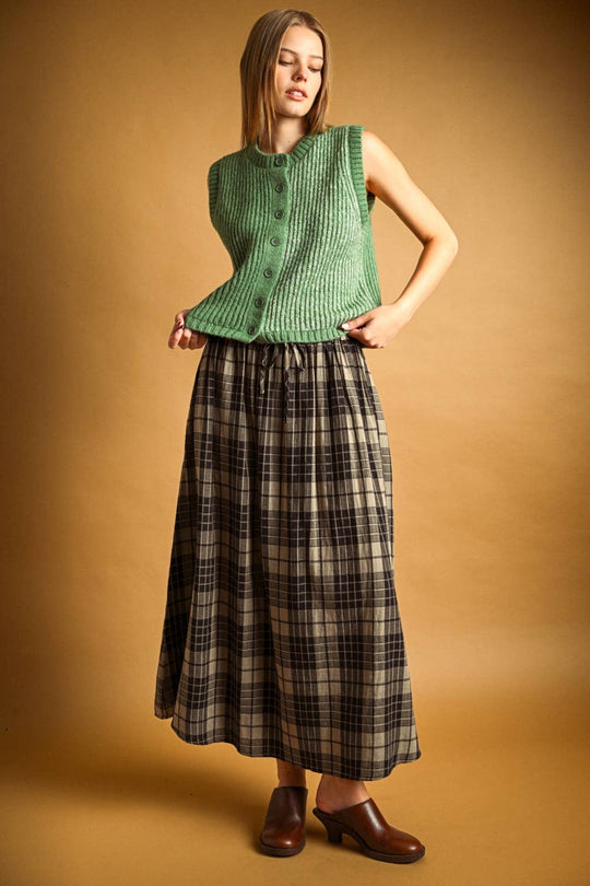Color Contrasted Button Front Vest