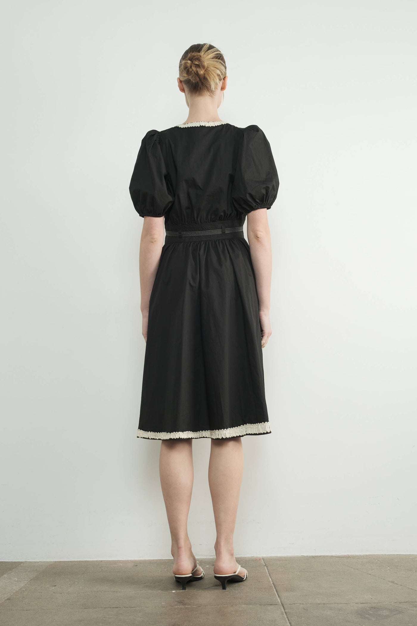 Embroidered Midi Dress with Puff Sleeve