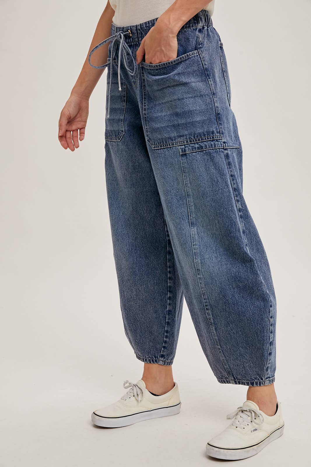 Mid- Rise Drawstring Barrel Jeans
