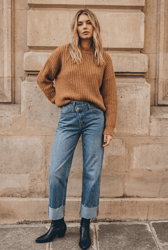Mid-Rise Crossover Straight Leg Jeans with Chunky Cuff