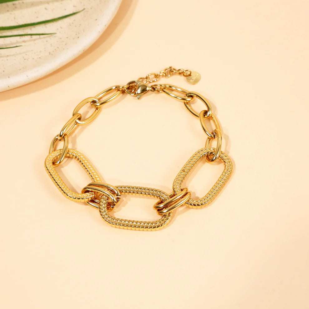 Textured Gold Link Bracelet