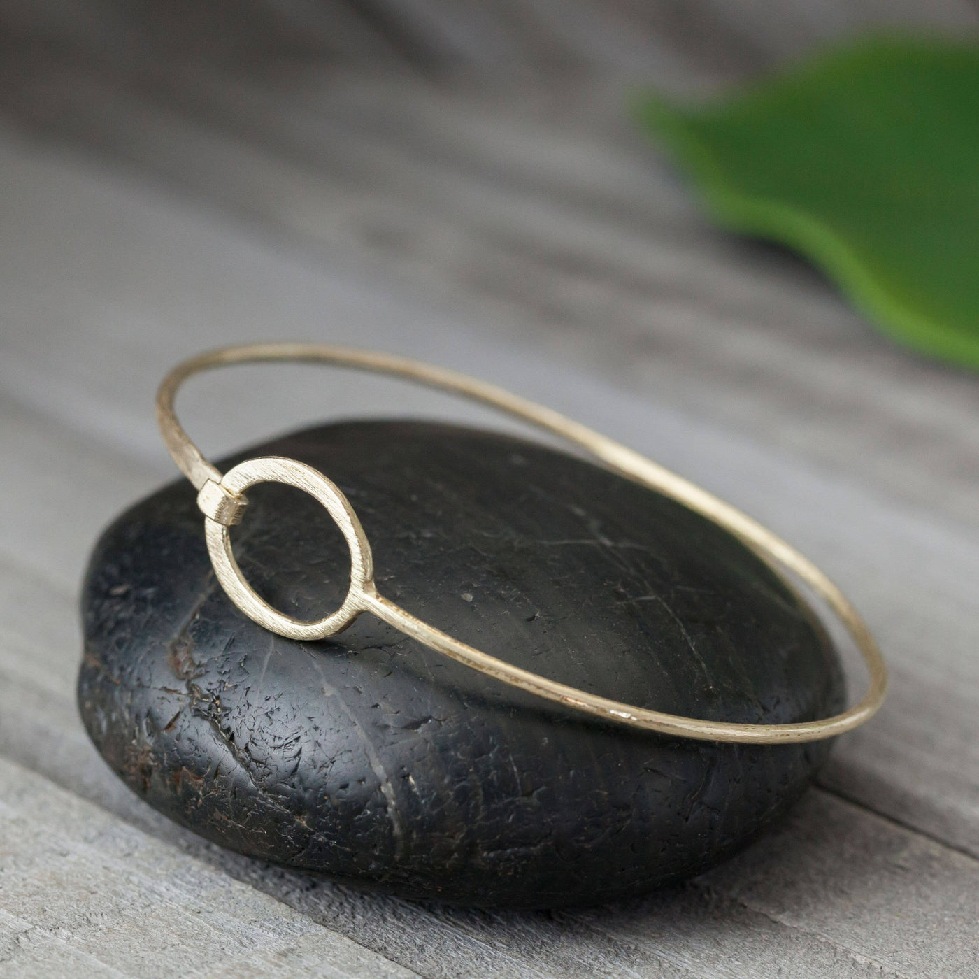 Baizaar Brushed Brass Circle & Square Bracelet - Simple Good
