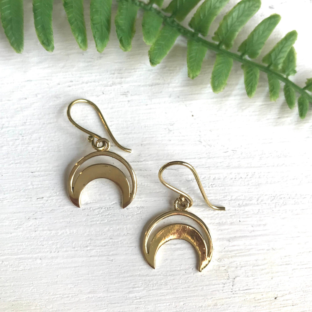 Baizaar Brass Crescent Moon Earring - Simple Good