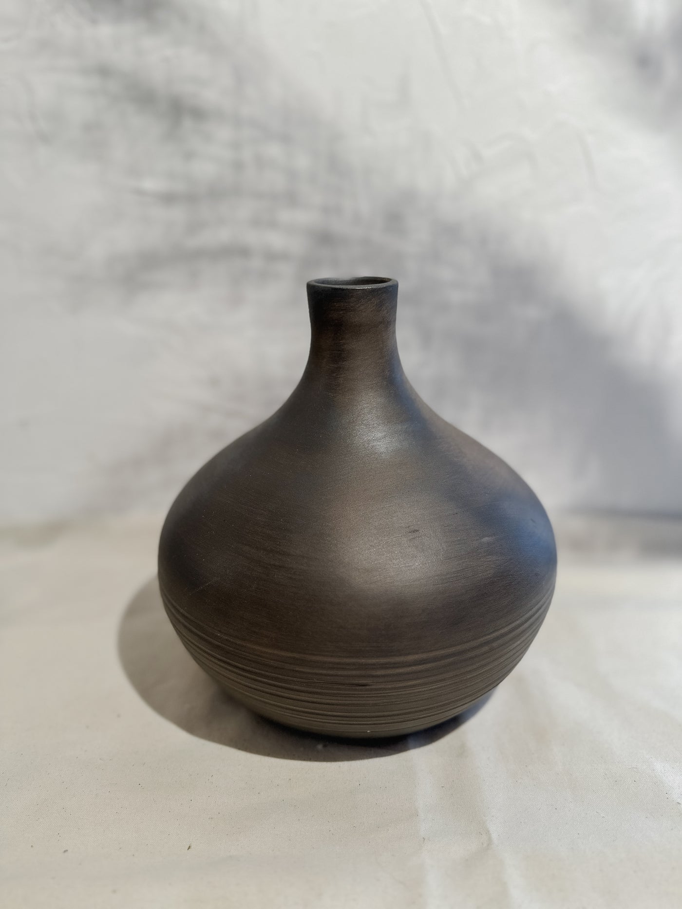 Roca Caus Black Ceramic Vase - Simple Good