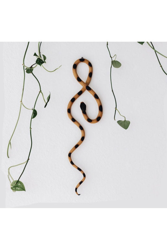 Carter and Rose Large Hanging Wall Snake
